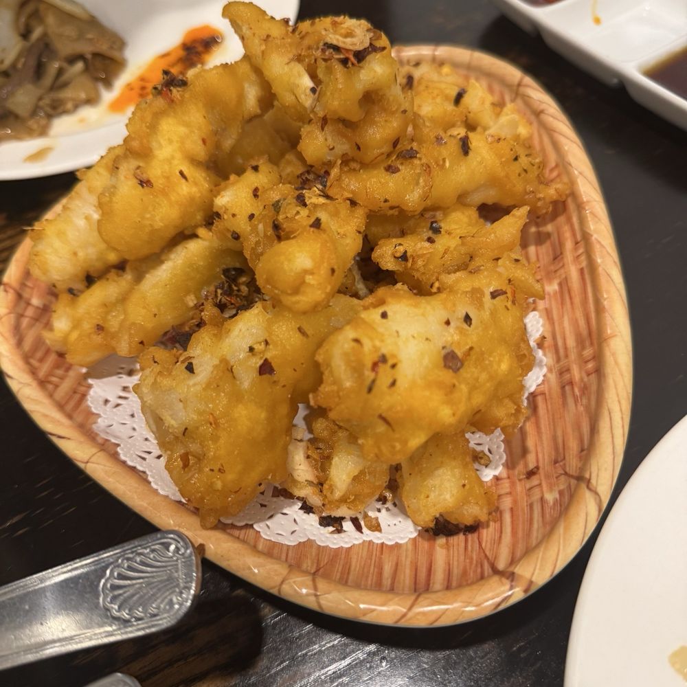 Ming Mun - Salt and pepper squid - Dim Sum Near Me - Brooklyn, New York