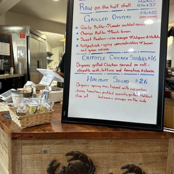 Fisherman's Cove - Oysters - Seafood Near Me - Bodega Bay, California