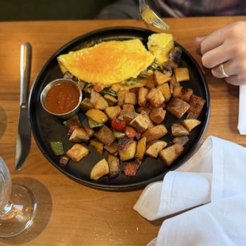 Goodall's Kitchen - New American Near Me - Austin, Texas Goodall's Kitchen - New American Near Me - Austin, Texas