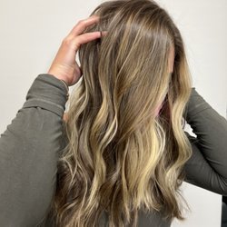 Helen Antista Hair - Lived in Color