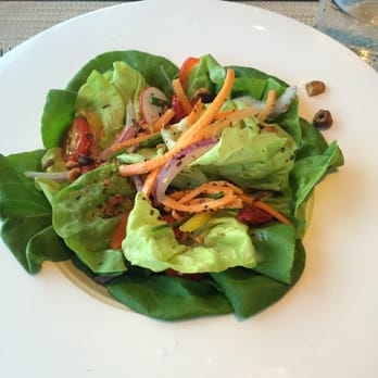 360 Restaurant - Canadian (New) Near Me - Toronto, Ontario