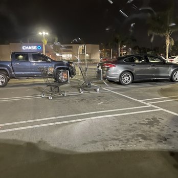 Ralphs Fresh Fare - What kind of person(s) says to themselves yes, this is the appropriate place to leave my cart?? - Grocery Near Me - Villa Park, California