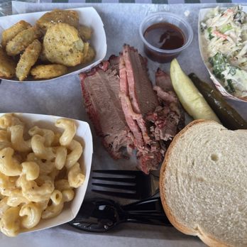 The Smoky Pickle - Brisket, Mac & cheese, Dilly Slaw, & Fried pickle chips - Barbeque Near Me - Nampa, Idaho The Smoky Pickle - Brisket, Mac & cheese, Dilly Slaw, & Fried pickle chips - Barbeque Near Me - Nampa, Idaho
