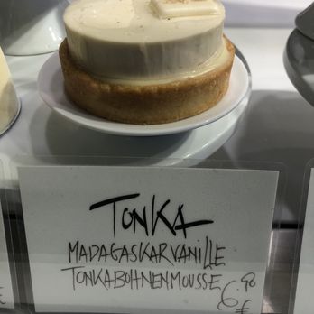 L'Art Sucré - Tonka bean, light taste in rich cream (perfect with tea) - Cafes Near Me - Wiesbaden, HE