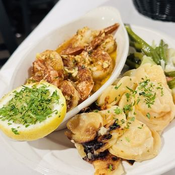 Centro Basco - Shrimp scampi - Basque Near Me - Chino, California