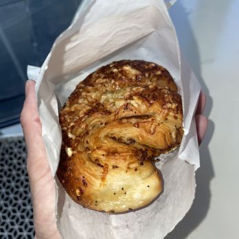 Philz Coffee - Bacon & onion pretzel croissant - Coffee & Tea Near Me - San Francisco, California Philz Coffee - Bacon & onion pretzel croissant - Coffee & Tea Near Me - San Francisco, California
