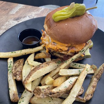 Eves Eatery - OMG sandwich - Pizza Near Me - Carson City, Nevada