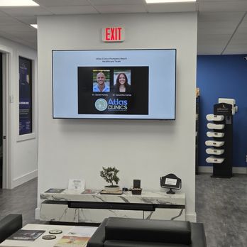 Atlas Clinics - Waiting room area - Chiropractors Near Me - Pompano Beach, Florida Atlas Clinics - Waiting room area - Chiropractors Near Me - Pompano Beach, Florida