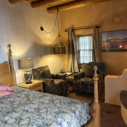 El Farolito Bed & Breakfast Inn
