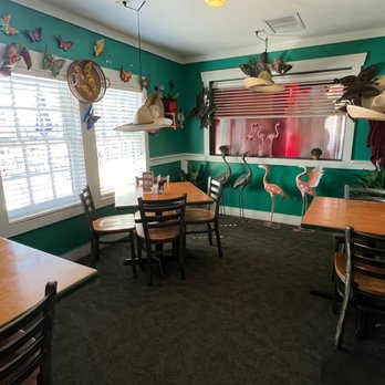 Lupe Tortilla - Dining area and decor - Mexican Near Me - Katy, Texas Lupe Tortilla - Dining area and decor - Mexican Near Me - Katy, Texas