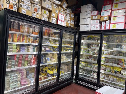 Cloves Indian Groceries & Kitchen by null