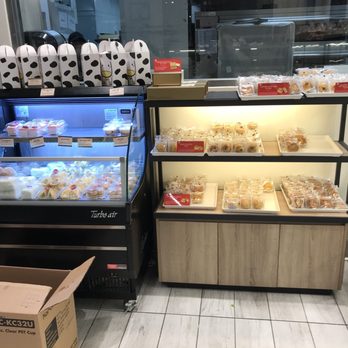 85°C Bakery Cafe-Irvine - Coffee & Tea Near Me - Irvine, California