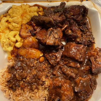J&F Caribbean Delight - Brown stew chicken and oxtails - Caribbean Near Me - Centerville, Georgia J&F Caribbean Delight - Brown stew chicken and oxtails - Caribbean Near Me - Centerville, Georgia