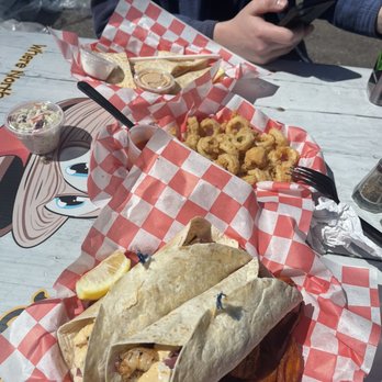 DJ’S Clam Shack - Seafood Near Me - Stony Brook, New York