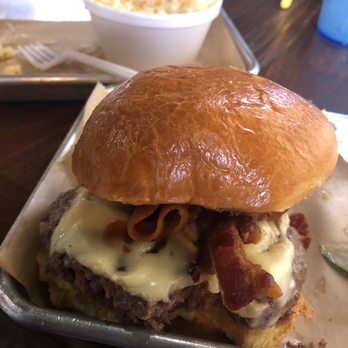 Bubba’s Bones & Brews - Western Burger (I took a little bite first, oops) & Mac and Cheese - Gastropubs Near Me - Cathedral City, California