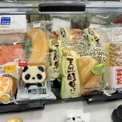 Senpai's Cafe - 02.15.24 Japanese snacks