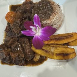 Oxtail Oxtail
