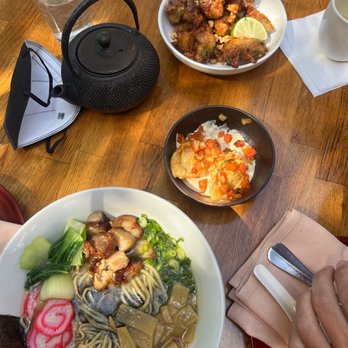 Star Noodle - Hapa Ramen, shrimp wontons (seasonal menu), and Nuoc Cham Chicken - Asian Fusion Near Me - Lahaina, Hawaii