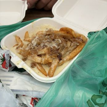 El Wagyu - queso fries - Food Trucks Near Me - Royse City, Texas El Wagyu - queso fries - Food Trucks Near Me - Royse City, Texas