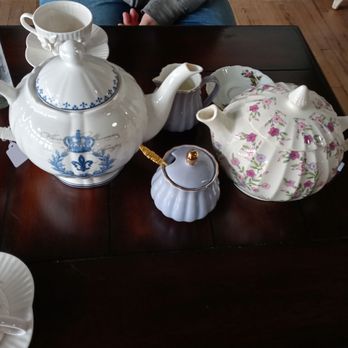 The Dollhouse Tearoom - Tea Rooms Near Me - Seguin, Texas