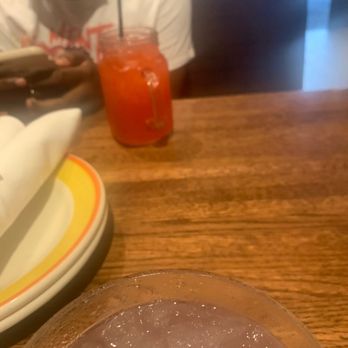Fiorella's Italian Kitchen - Pizza Near Me - Oxon Hill, Maryland