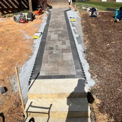 Outdoor Pro Land & Water Design - Paver walkway