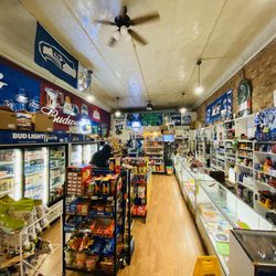 Seattle Mart - Store entry