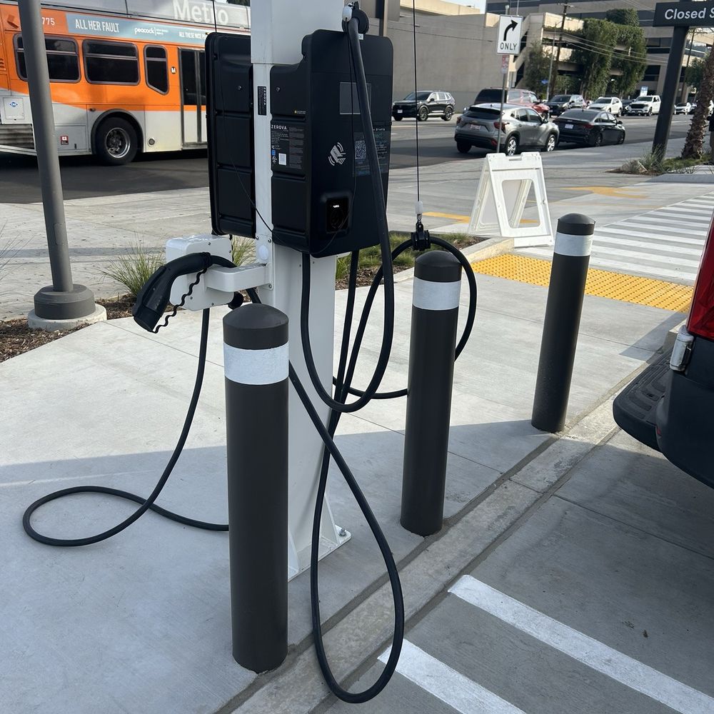 Chick-fil-A - 6 EV Charging Stations - Fast Food Near Me - Sherman Oaks, California Chick-fil-A - 6 EV Charging Stations - Fast Food Near Me - Sherman Oaks, California