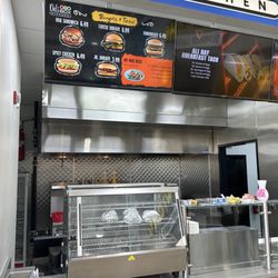 Valero - Deli Box burgers