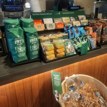 Starbucks - Coffee & Tea Near Me - Rockville Centre, New York Starbucks - Coffee & Tea Near Me - Rockville Centre, New York
