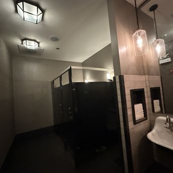 The Dearborn - Beautiful well-maintained bathrooms - New American Near Me - Chicago, Illinois The Dearborn - Beautiful well-maintained bathrooms - New American Near Me - Chicago, Illinois