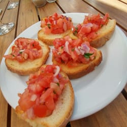 Restaurant Pizzeria Corallo - Free bruscetta