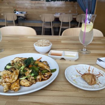 Blue Fish - Hunan Chicken was the best planning on returning as soon as possible. I wish they were in New Jersey my family would be regulars. - Japanese Near Me - Ocean City, Maryland Blue Fish - Hunan Chicken was the best planning on returning as soon as possible. I wish they were in New Jersey my family would be regulars. - Japanese Near Me - Ocean City, Maryland