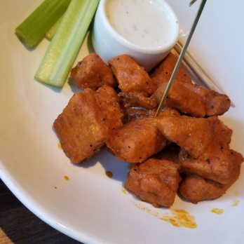 Yard House - Buffalo gardein boneless wings - New American Near Me - Washington, DC, District of Columbia