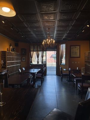 Paon Restaurant & Wine Bar by null