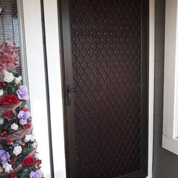 Roseville Mobile Screens - 20+-year old security screen door looks BRAND NEW! - Shades & Blinds Near Me - Roseville, California Roseville Mobile Screens - 20+-year old security screen door looks BRAND NEW! - Shades & Blinds Near Me - Roseville, California
