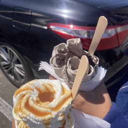 Vanilla, Cookies and cream Vanilla, Cookies and cream