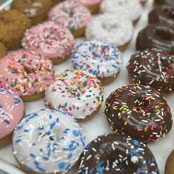 Happy Donuts