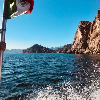 Blue Nation - Scuba Diving Near Me - Loreto, BCS Blue Nation - Scuba Diving Near Me - Loreto, BCS