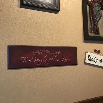 Oldwest Cafe - Decor - Breakfast & Brunch Near Me - Bedford, Texas