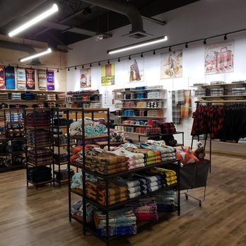 Pendleton - Men's Clothing Near Me - Reno, Nevada