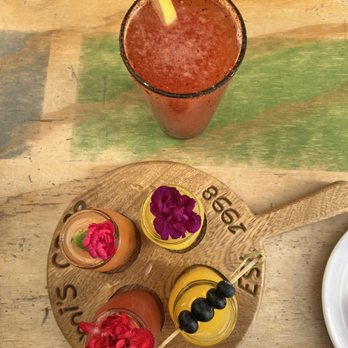 Swami's Café Oceanside - Mimosa flight - Breakfast & Brunch Near Me - Oceanside, California