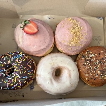 Hook And Press Donuts - Strawberry matcha, Peanut Butter & Jelly, chocolate sprinkle, Browned butter, and Everything Bagel - Donuts Near Me - Santa Barbara, California Hook And Press Donuts - Strawberry matcha, Peanut Butter & Jelly, chocolate sprinkle, Browned butter, and Everything Bagel - Donuts Near Me - Santa Barbara, California