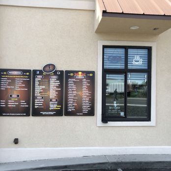Bella Brew - Drive thru windows - Ice Cream & Frozen Yogurt Near Me - Wapato, Washington Bella Brew - Drive thru windows - Ice Cream & Frozen Yogurt Near Me - Wapato, Washington