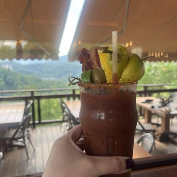 Anakeesta - Restaurant Bloody Mary - Amusement Parks Near Me - Gatlinburg, Tennessee Anakeesta - Restaurant Bloody Mary - Amusement Parks Near Me - Gatlinburg, Tennessee