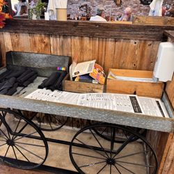 Smitty's Cafe & Bakery - Menus & Cutlery