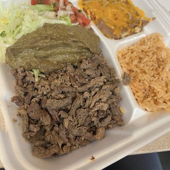 Aliberto's Taco Shop - That brown stuff between the beef and lettuce is the guacamole - Mexican Near Me - Lacey, Washington Aliberto's Taco Shop - That brown stuff between the beef and lettuce is the guacamole - Mexican Near Me - Lacey, Washington