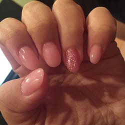 Essence Nail Salon