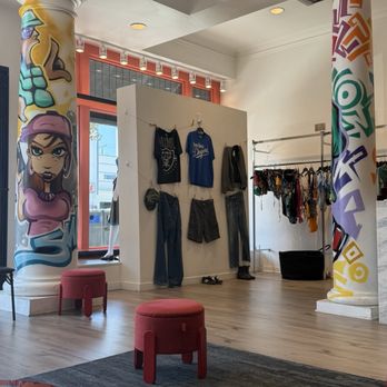 Twice Threaded - Clean and easy to shop. - Men's Clothing Near Me - Long Beach, California Twice Threaded - Clean and easy to shop. - Men's Clothing Near Me - Long Beach, California