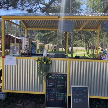 Lemon Shakups - Our mobile lemonade trailer - Juice Bars & Smoothies Near Me Lemon Shakups - Our mobile lemonade trailer - Juice Bars & Smoothies Near Me